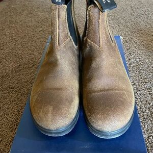 Blundstone Tan Ankle Boots Suede Chelsea Style